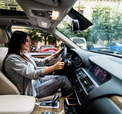 do the driving modes in cadillac lyriq offer different ranges or battery usages?